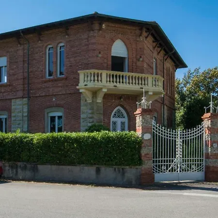 Italy Marina di Pietrasanta