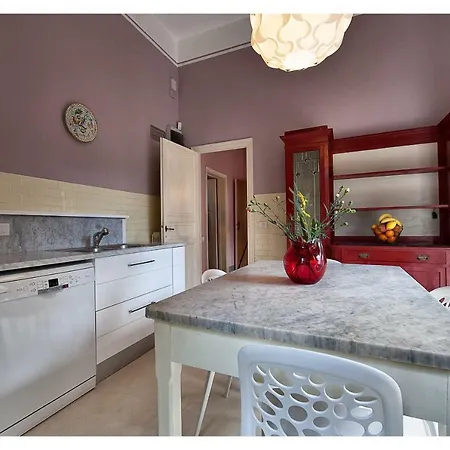 Villa Italy *